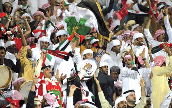 الاتحاد الاماراتي يحتج ويطالب بـ 8 آلاف تذكرة لمشجي 