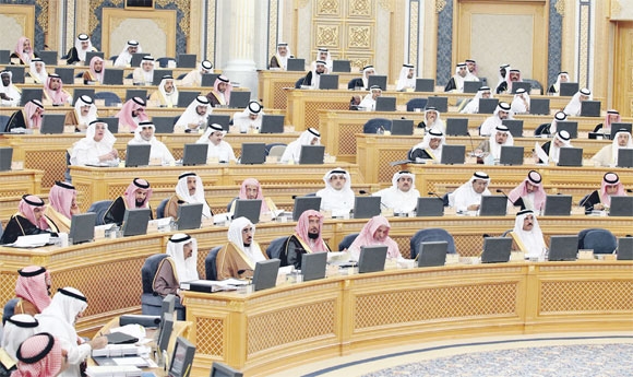 أعضاء مجلس الشورى في جلسة يوم الاحد