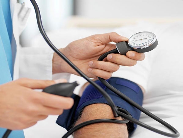 نصف السعوديين مصابون بضغط الدم في 2025