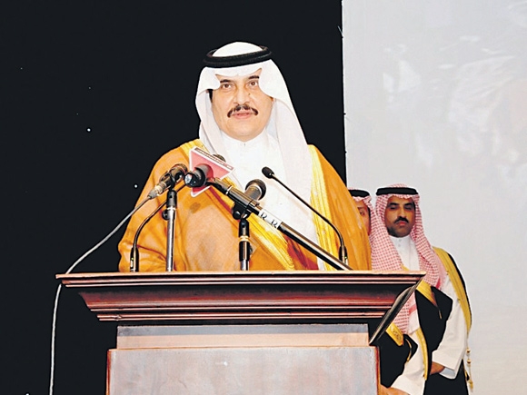 الأمير محمد بن فهد يدعو للإستثمار في الأحساء