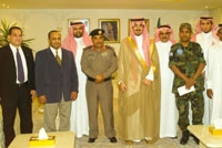 سمو الأمير نواف بن فيصل اثناء استقباله منتخب الجودو
