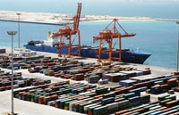 ميناء الملك عبدالعزيز يحقق زيادة في الإيرادات (اليوم