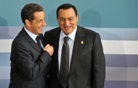 رئيسا القمة الرئيسان ساركوزي ومبارك 