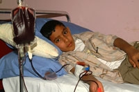 طفل مصاب بأحد أمراض الدم الوراثية 