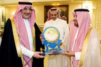  الأمير سلطان بن فهد يستقبل مجلس إدارة التعاون