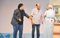 إحدى المسرحيات التي قدمت في الفعاليات الثقافية خلال أيام عيد الفطر المبارك