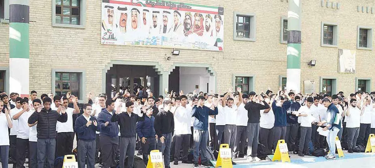 Around half a million students return to schools after break