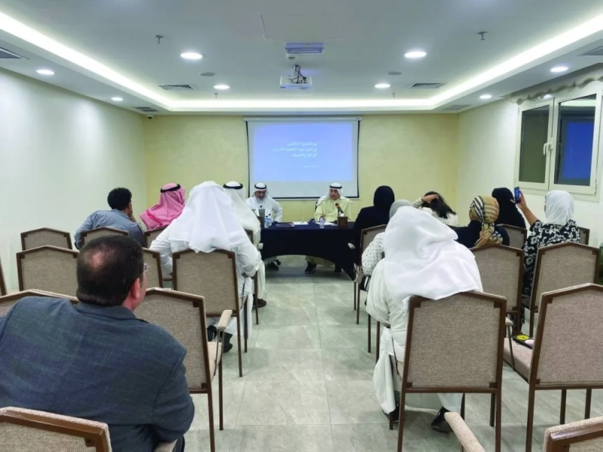 Proposal to adopt advanced e-learning in schools