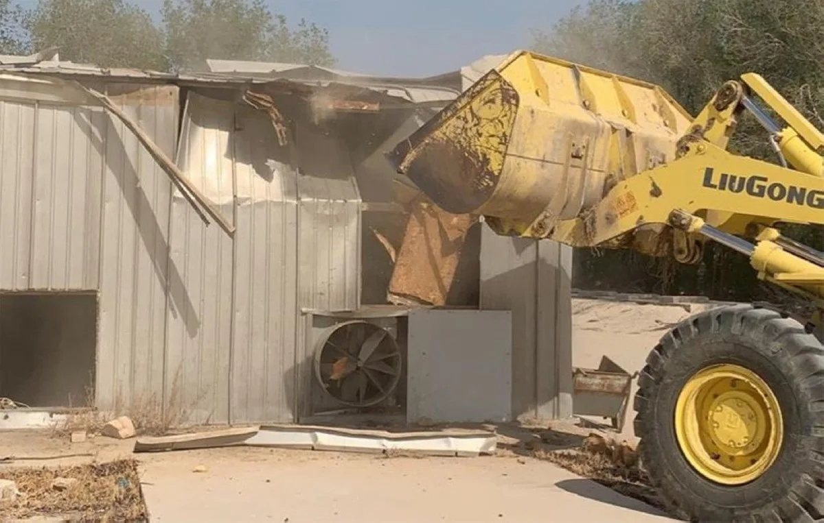 100 illegal sites cleared by Municipality in anti-encroachment drive