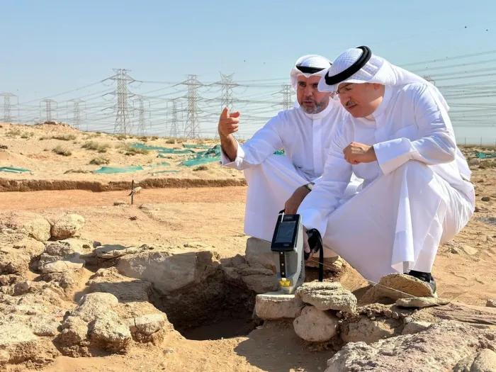 Kuwait unearths ancient workshop, rare clay head
