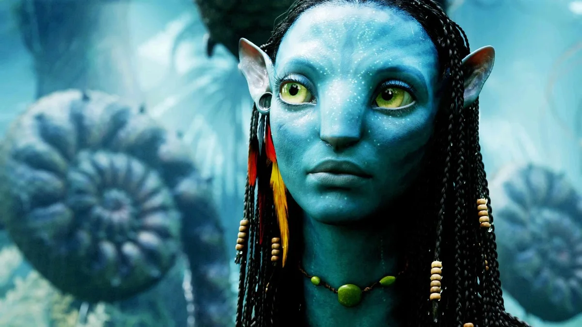 Zoe Saldaña calls Oscars' rejection of 'Avatar' acting 'quite deflating'