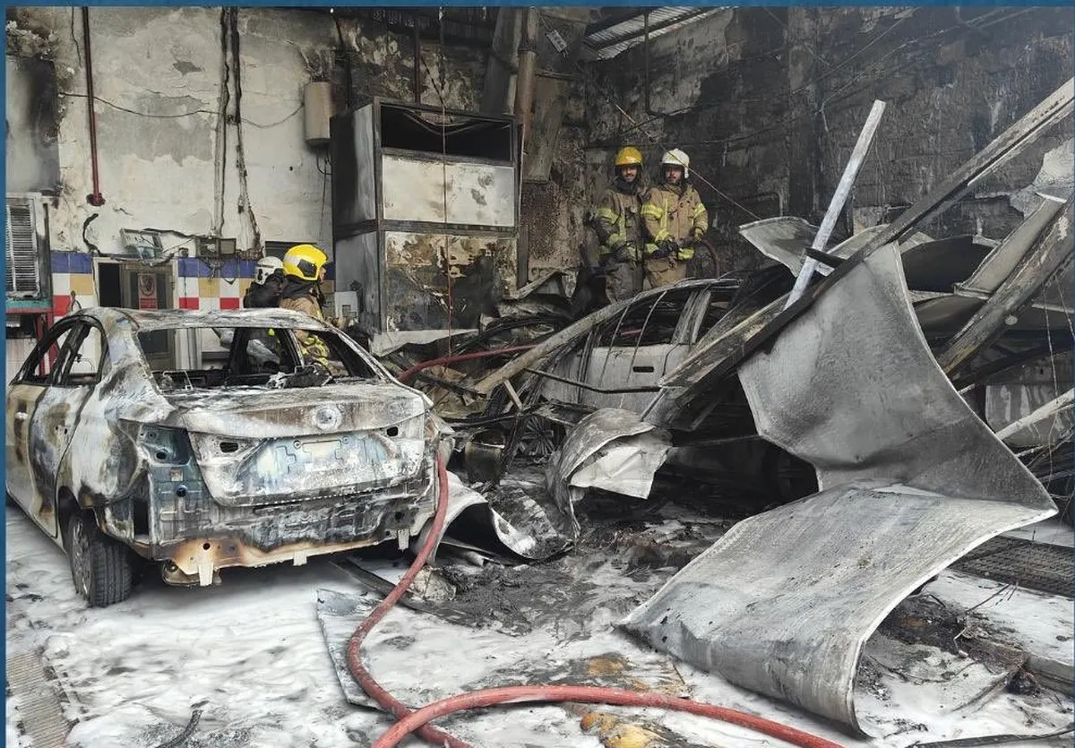 Firefighting teams control garage fire in Shuwaikh Industrial area