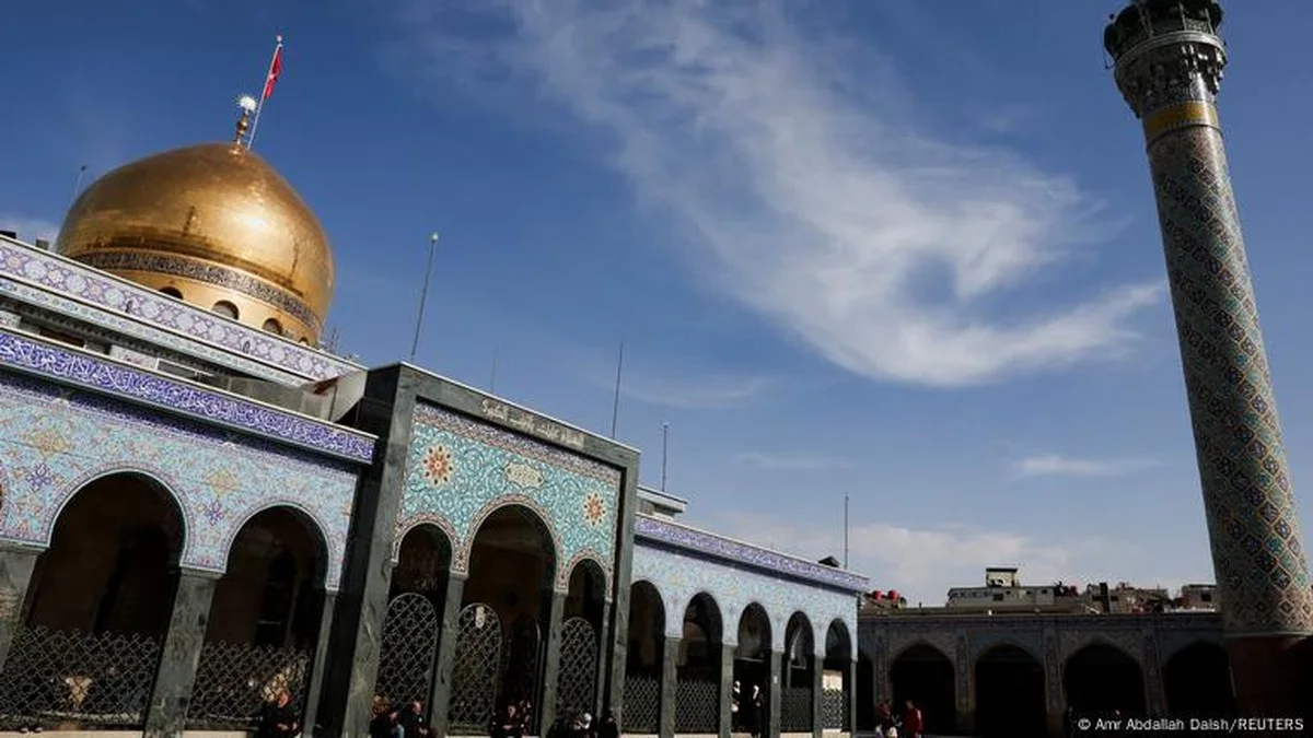 Syrian intelligence agency says it thwarted Islamic State attack on a Shiite shrine