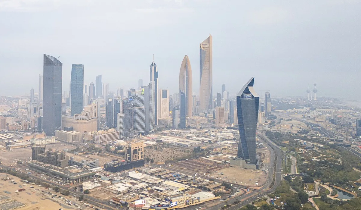 Kuwait's weather improves gradually from Tues. evening with possible fog
