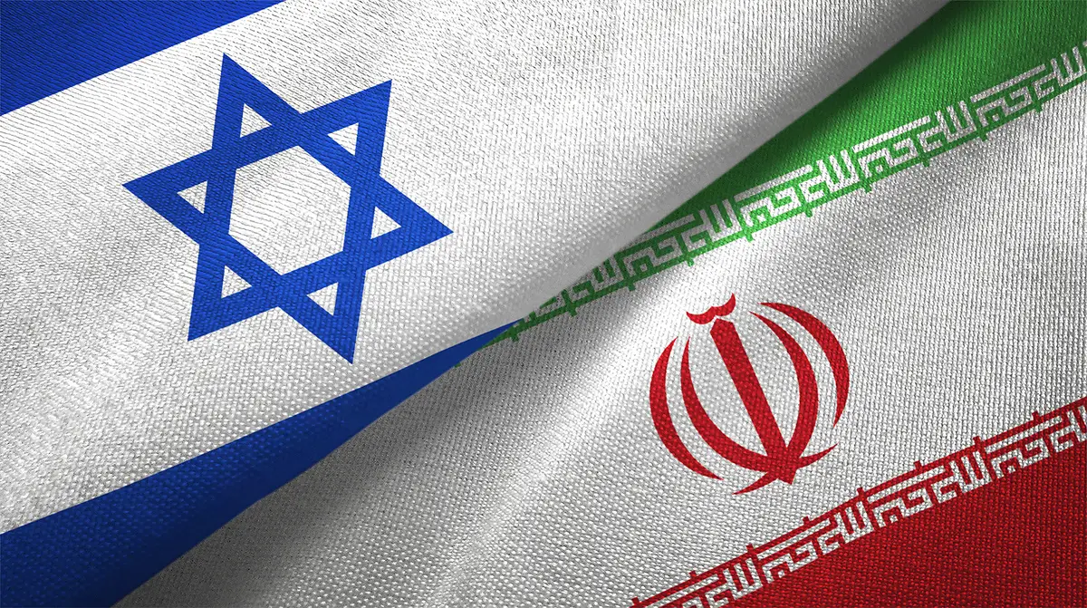 Iranian Civilians Asked to Evacuate Weapons Sites by Israel