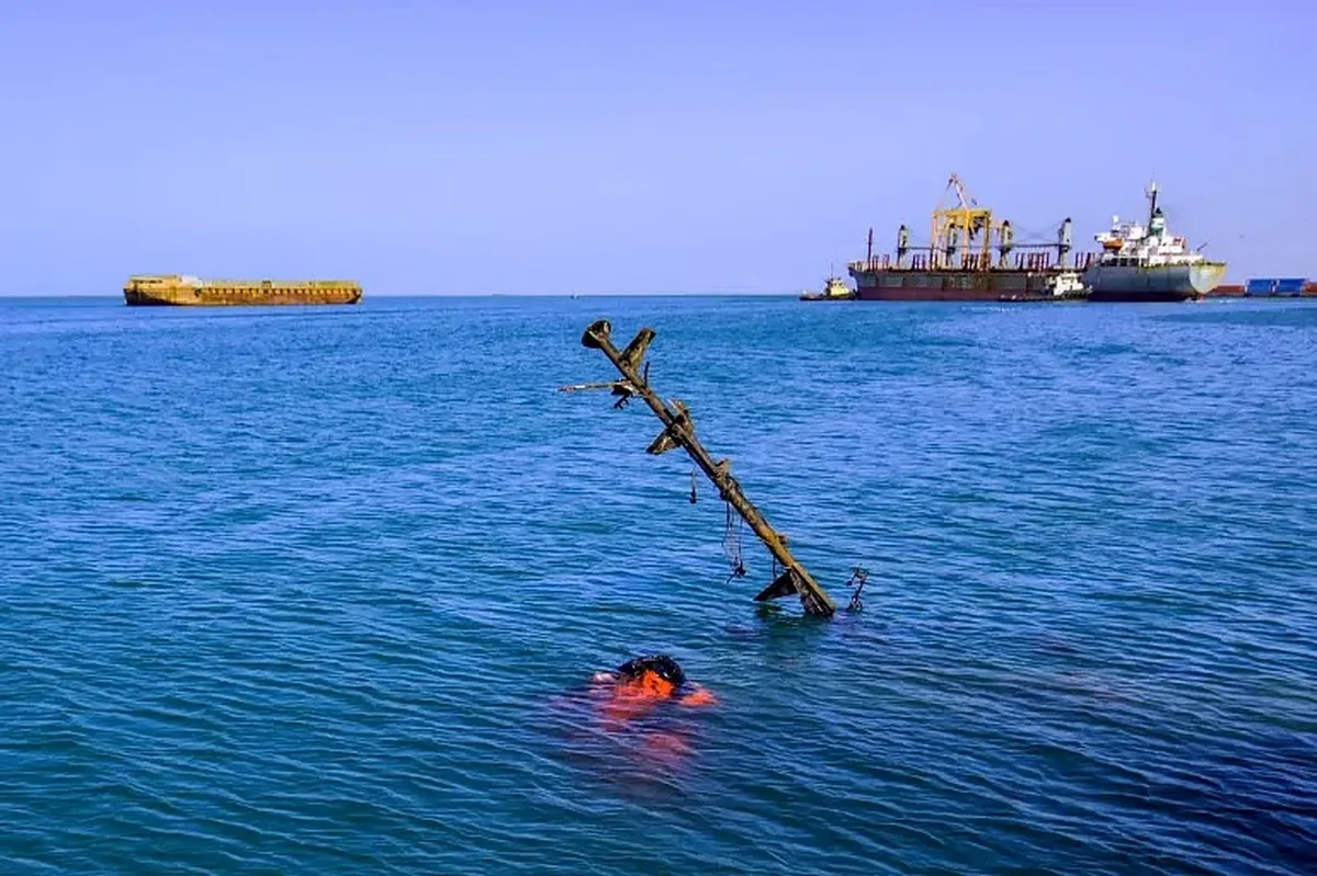 UAE rescues crew of British ship attacked in the Red Sea