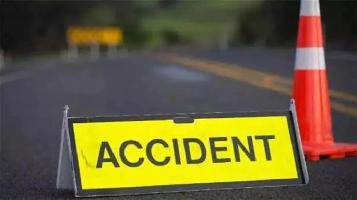 4 dead, 20 injured in bus crash in Peru's Lima region
