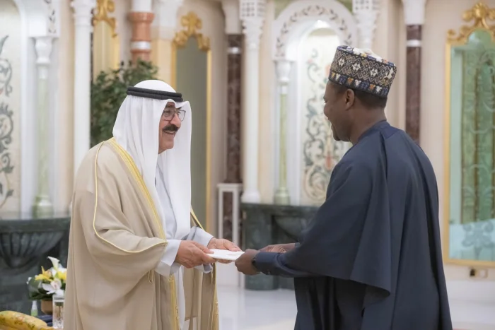 HH Amir accepts credentials from five new ambassadors