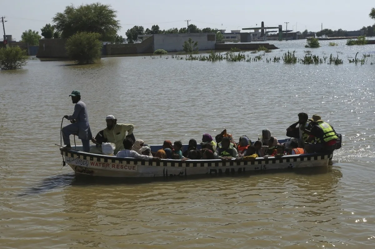 Floods affect 4.2 mln people in Pakistan's Punjab, cause widespread damage