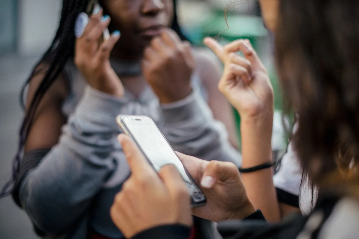 Kids who use more social media perform worse on reading and memory tests: study