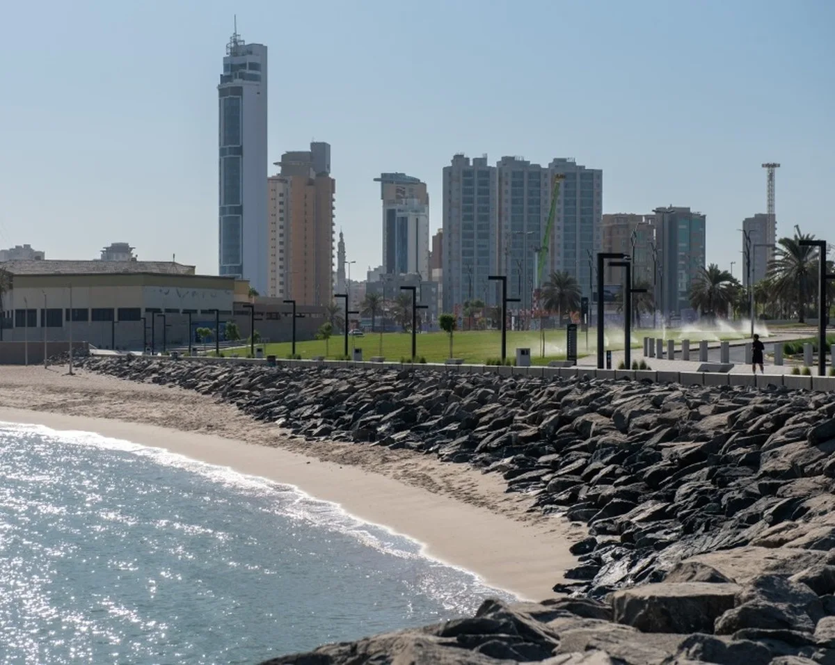 Weekend forecast: High temperatures, cooler nights, possible dust in Kuwait