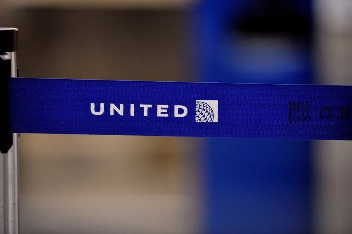 United Airlines emergency landing likely caused by collision with a weather balloon