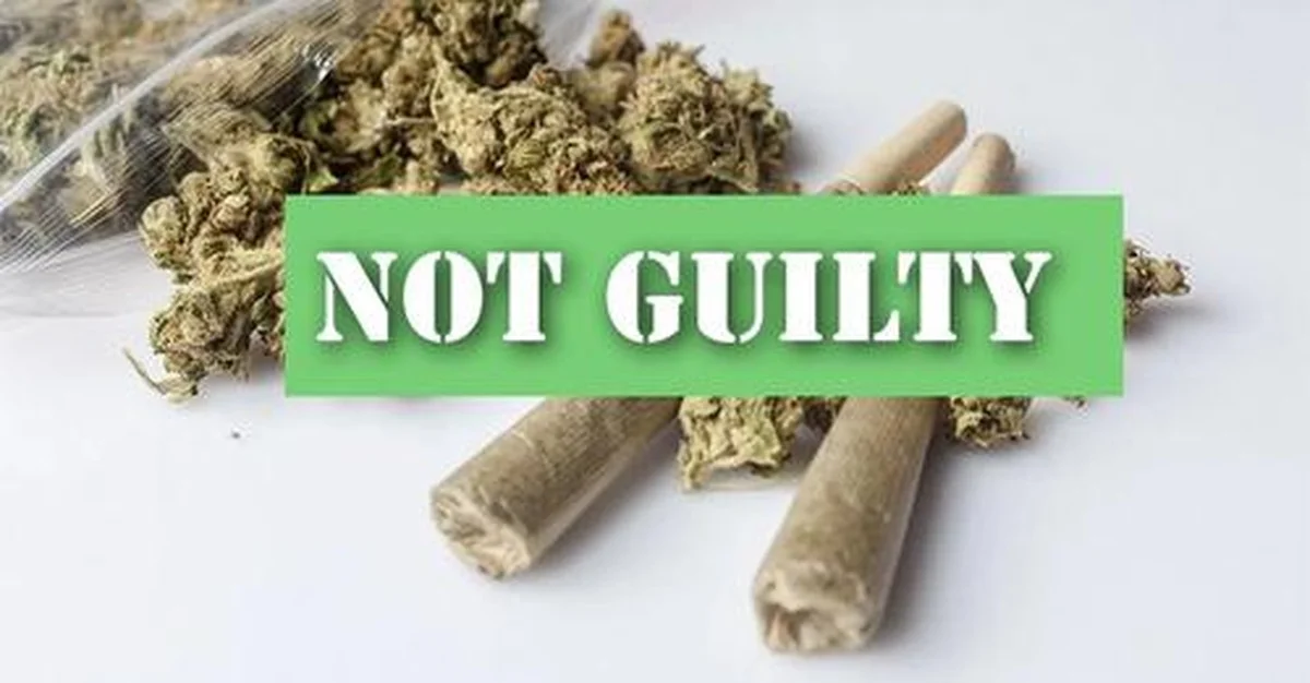 Procedural invalidity acquits 3 defendants in drug smuggling