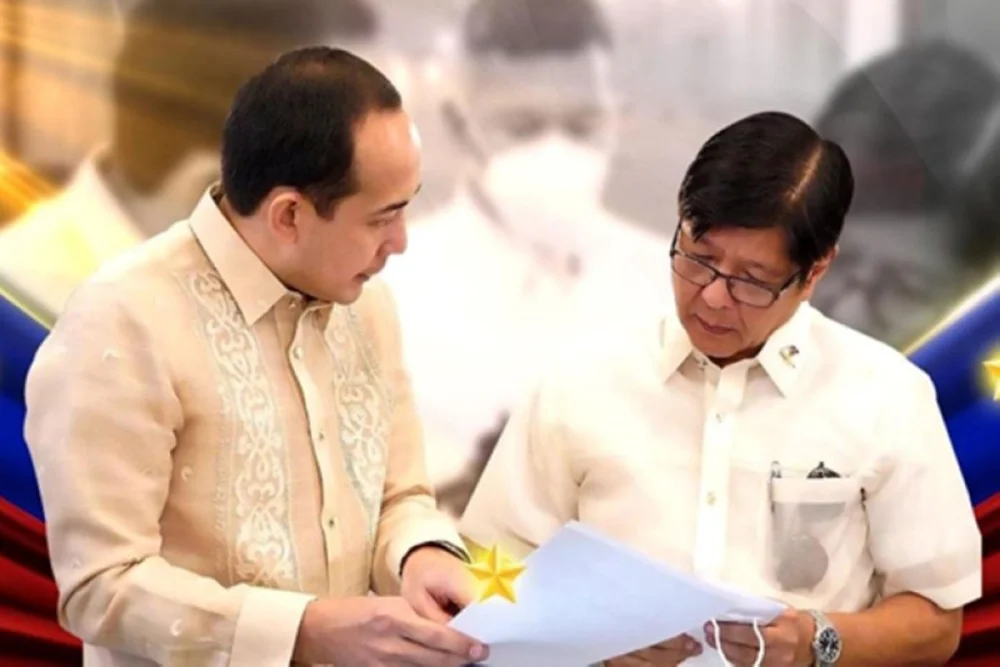 Vic Rodriguez kay PBBM: 'Kahit magpalit-palit ka pa ng cabinet secretary, ang problema ikaw mismo'