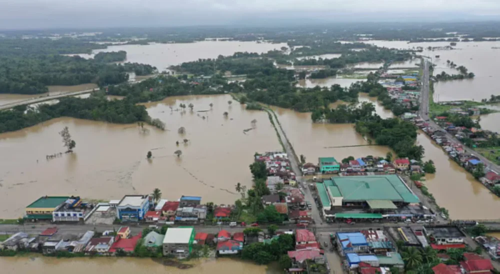 2 patay, 18,500 apektado ng bagyong Ramil sa Capiz, Iloilo