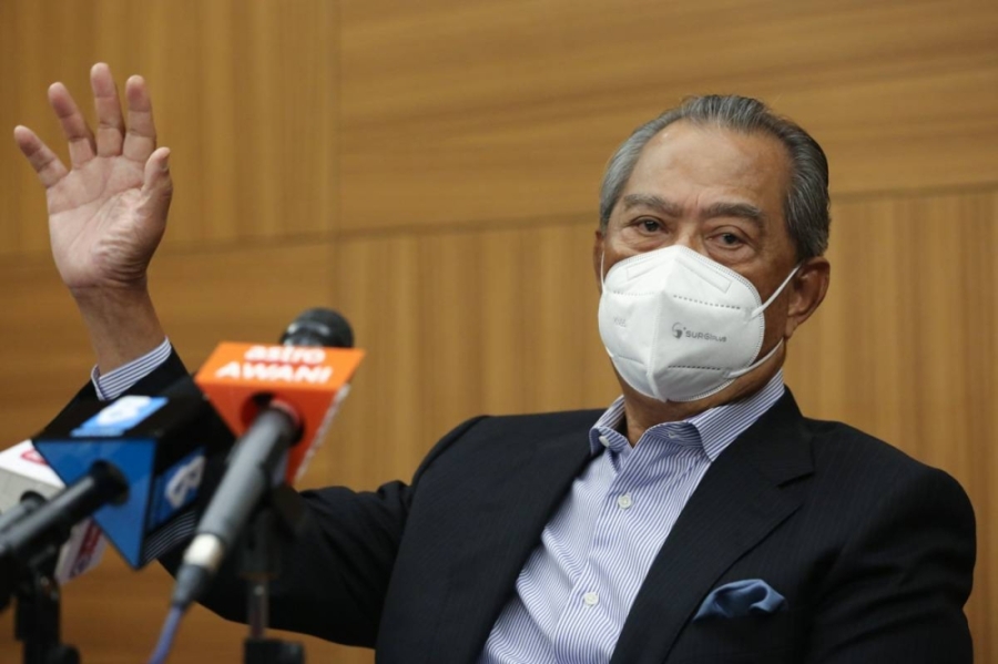 慕尤丁也说,他相信大马经济会复苏和回弹的。-Yusof Mat Isa摄- 慕尤丁也说,他相信大马经济会复苏和回弹的。-Yusof Mat Isa摄-