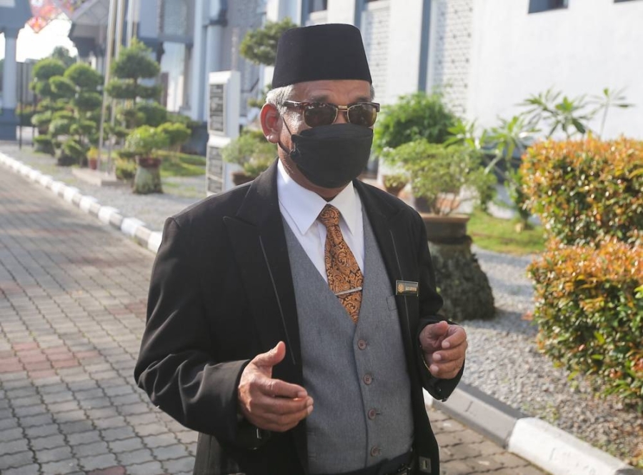 依布拉欣表示,他本周应邀前往柔佛,为参与州选的政治人物施法。-Farhan Najib摄- 依布拉欣表示,他本周应邀前往柔佛,为参与州选的政治人物施法。-Farhan Najib摄-