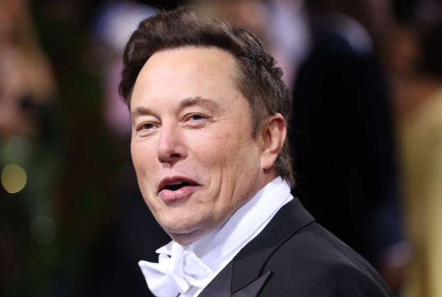 马斯克表示,中国员工不仅熬夜加班,还会工作到凌晨3时,甚至根本不离开工厂。-路透社- 马斯克表示,中国员工不仅熬夜加班,还会工作到凌晨3时,甚至根本不离开工厂。-路透社-