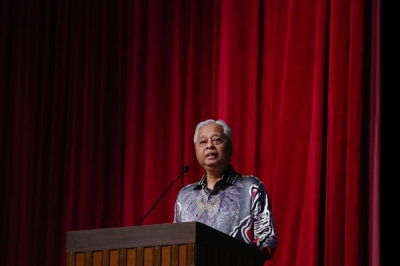 依斯迈沙比里否认巫统存在两个派系的说法。-Yusof Mat Isa摄- 依斯迈沙比里否认巫统存在两个派系的说法。-Yusof Mat Isa摄-