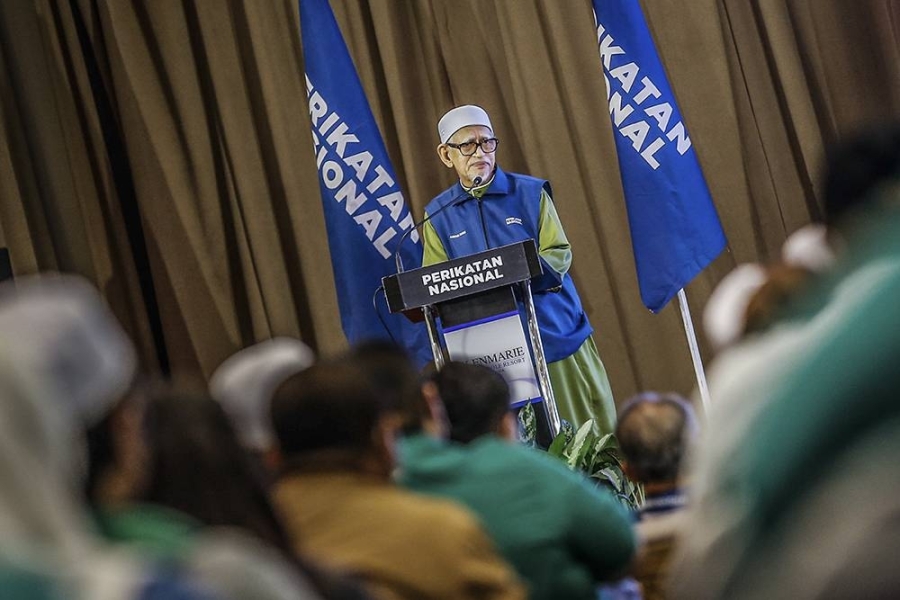 哈迪阿旺说,伊党赞同使用国盟旗帜迎战第15届大选。-Hari Anggara摄- 哈迪阿旺说,伊党赞同使用国盟旗帜迎战第15届大选。-Hari Anggara摄-