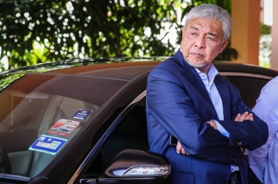 阿末扎希说,如果第15届大选延迟举行,我国政局和经济都会被牵连。-Yusof Mat Isa摄- 阿末扎希说,如果第15届大选延迟举行,我国政局和经济都会被牵连。-Yusof Mat Isa摄-