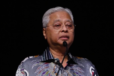 依斯迈表示,不断延烧的LCS课题或将导致大选延迟举办。-Yusof Mat Isa摄- 依斯迈表示,不断延烧的LCS课题或将导致大选延迟举办。-Yusof Mat Isa摄-