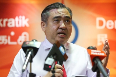 陆兆福(图)表示,纳吉入狱是人民敢于改变而取得的胜利。-Yusof Mat Isa摄- 陆兆福(图)表示,纳吉入狱是人民敢于改变而取得的胜利。-Yusof Mat Isa摄-