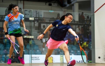 易昕颖(右)继国庆日前夕在澳洲新南威尔斯州壁球公开赛,夺下PSA赛事首冠后,周日再打进贝加壁球公开赛决赛,只可惜却不敌香港头号种子陈善钰饮恨居亚。-马新社- 易昕颖(右)继国庆日前夕在澳洲新南威尔斯州壁球公开赛,夺下PSA赛事首冠后,周日再打进贝加壁球公开赛决赛,只可惜却不敌香港头号种子陈善钰饮恨居亚。-马新社-