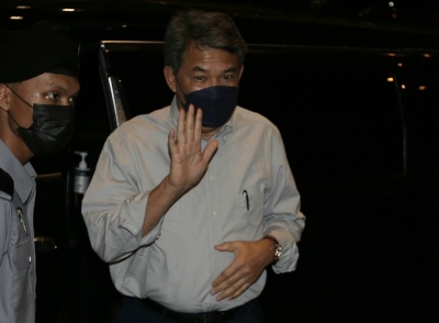 莫哈末哈山说,巫统最高理事会将决定是否与伊斯兰党谈判或会面,包括应对第15届全国大选。-Farhan Najib摄- 莫哈末哈山说,巫统最高理事会将决定是否与伊斯兰党谈判或会面,包括应对第15届全国大选。-Farhan Najib摄-