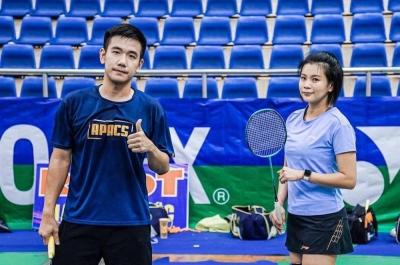 与里约奥运银牌老搭档陈炳橓拆伙后,换了几次搭档的吴柳莹,这次又与新伙伴刘隽程征战越南公开赛,并闯进8强。-摘自推特- 与里约奥运银牌老搭档陈炳橓拆伙后,换了几次搭档的吴柳莹,这次又与新伙伴刘隽程征战越南公开赛,并闯进8强。-摘自推特-