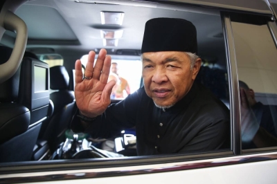 PBRS认同,应委任阿末扎希为团结政府副首相一职。-Yusof Mat Isa摄- PBRS认同,应委任阿末扎希为团结政府副首相一职。-Yusof Mat Isa摄-