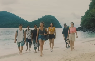 根据电影《Pulau》的预告片,可见剧中有演员穿得相当清凉,也含有角色调情的画面。 根据电影《Pulau》的预告片,可见剧中有演员穿得相当清凉,也含有角色调情的画面。