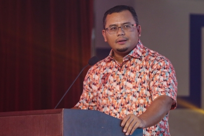 阿米鲁丁指出,雪州议会不会在今年的开斋节之前解散。-Yusof Mat Isa摄- 阿米鲁丁指出,雪州议会不会在今年的开斋节之前解散。-Yusof Mat Isa摄-