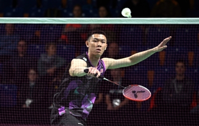 李梓嘉在瑞士公开赛首圈扳倒刚赢下全英赛冠军的中国李诗沣,一洗印度公开赛被对方挑下马的颓气。-法新社- 李梓嘉在瑞士公开赛首圈扳倒刚赢下全英赛冠军的中国李诗沣,一洗印度公开赛被对方挑下马的颓气。-法新社-