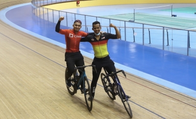 沙菲道斯(右)预计将与“袖珍火箭”阿兹祖哈斯尼(左)联手再战巴黎奥运会。-马新社- 沙菲道斯(右)预计将与“袖珍火箭”阿兹祖哈斯尼(左)联手再战巴黎奥运会。-马新社-