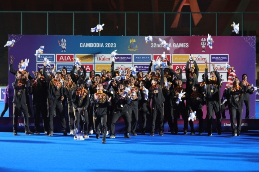 大马代表团在第32届柬埔寨东运会中,摘得34金、45银和96铜,无法达到赛前设下的40金目标。-马新社- 大马代表团在第32届柬埔寨东运会中,摘得34金、45银和96铜,无法达到赛前设下的40金目标。-马新社-