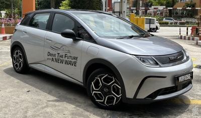 BYD Dolphin正式登陆大马,价格从9万9900令吉起。-图摘自Soya Cincau-  BYD Dolphin正式登陆大马,价格从9万9900令吉起。-图摘自Soya Cincau-