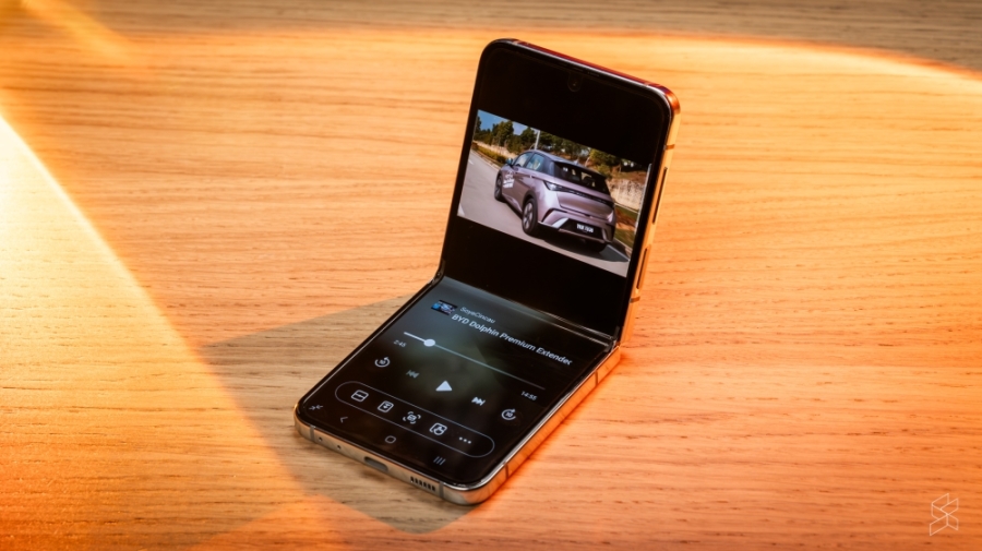 Flip Town活动将会展示三星最新可折叠手机Galaxy Flip 5。-图摘自Soya Cincau- Flip Town活动将会展示三星最新可折叠手机Galaxy Flip 5。-图摘自Soya Cincau-