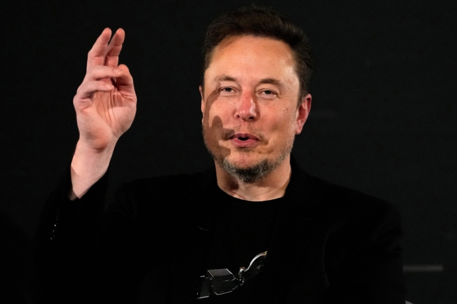 马斯克否认自己是反犹太主义者,解释他的言论不是针对犹太人,而是一些打击反犹太主义组织。-法新社- 马斯克否认自己是反犹太主义者,解释他的言论不是针对犹太人,而是一些打击反犹太主义组织。-法新社-