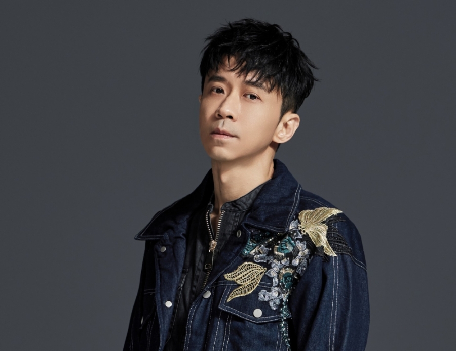 光良《今晚我不孤独2.0》演唱会将于5月4日(周六)唱进吉隆坡武吉加里尔亚通体育馆(Axiata Arena)!-星艺娱乐供图- 光良《今晚我不孤独2.0》演唱会将于5月4日(周六)唱进吉隆坡武吉加里尔亚通体育馆(Axiata Arena)!-星艺娱乐供图-